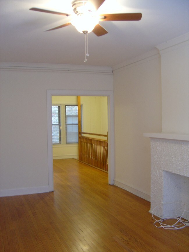 1024 Noyes 2225 Ridge Rentals Evanston, IL