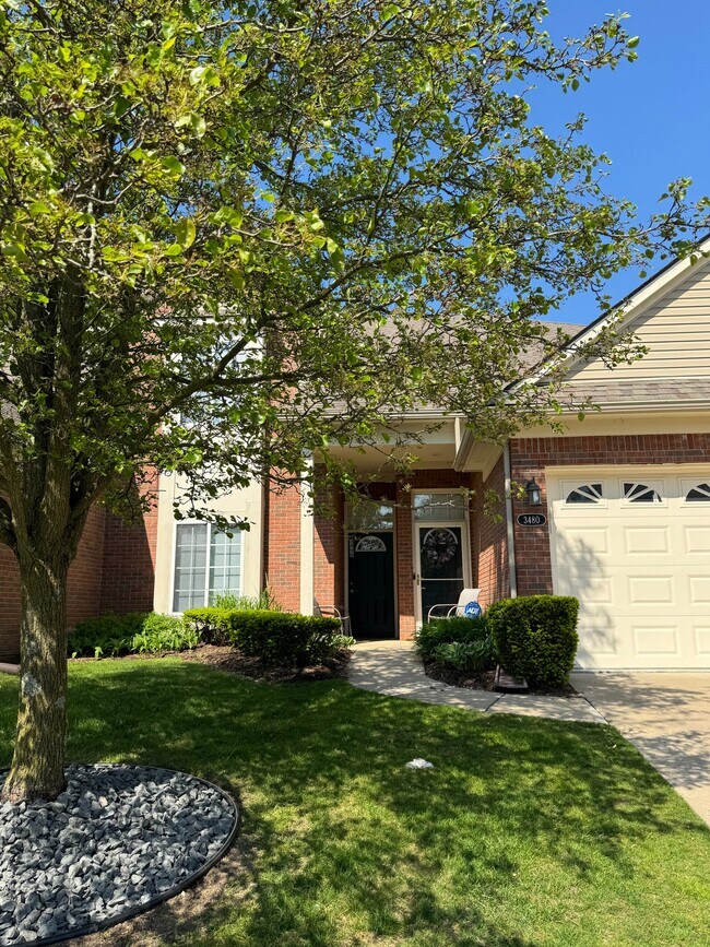 Foto del edificio - 3498 Eagle Creek Dr