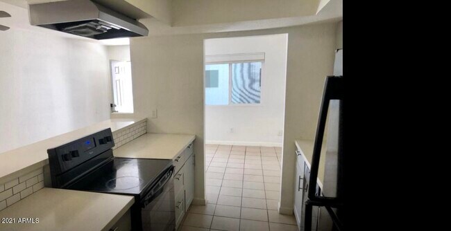 Foto del edificio - 18202 N Cave Creek Rd