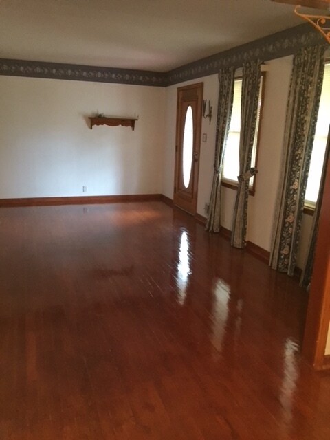family room - 3100 Pine Hill Dr NW