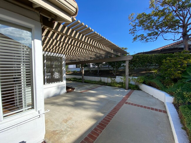 Foto del edificio - 2bd/2bth within the Ocean Hills Country Club!