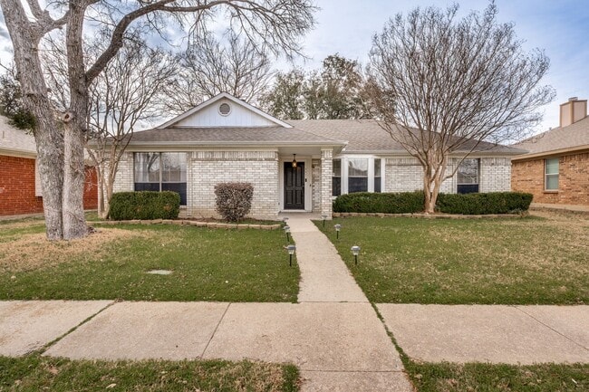 Building Photo - Beautifully Updated Home in Prime Coppell Location - Zoned to Top-Rated Schools!