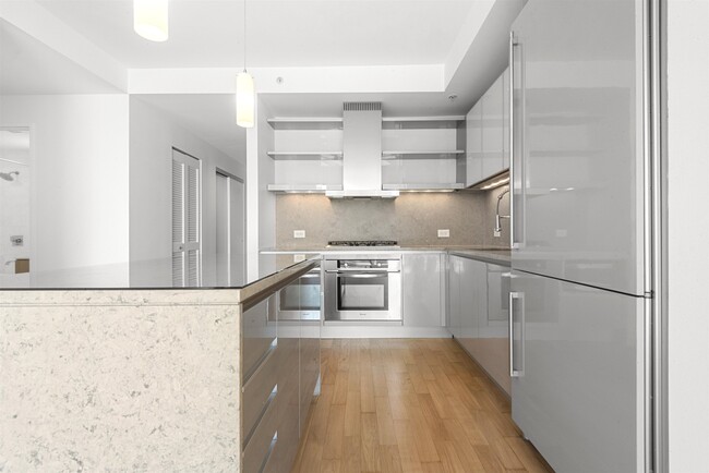Foto del edificio - 77 Hudson St