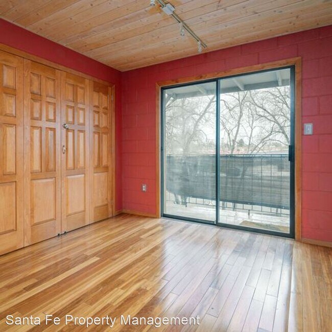 Building Photo - 1 br, 1 bath House - 1000 Marquez Place Un...