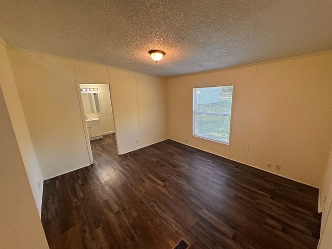 Building Photo - Home For Rent In Arab