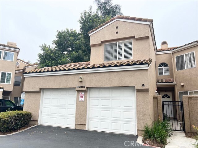 Foto principal - 3202 Capri St