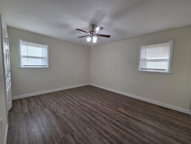 Foto del edificio - Beautiful Brick - Ranch Style Home!