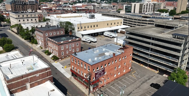 Foto del edificio - 61 Field St