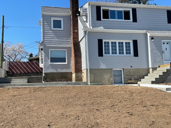 Frente - 361 Garden City Rd