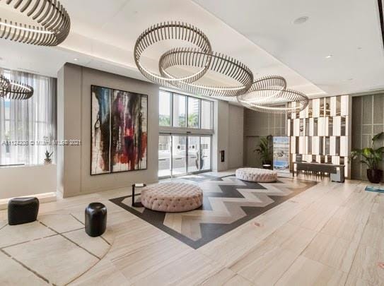 Building Photo - 4010 S Ocean Dr