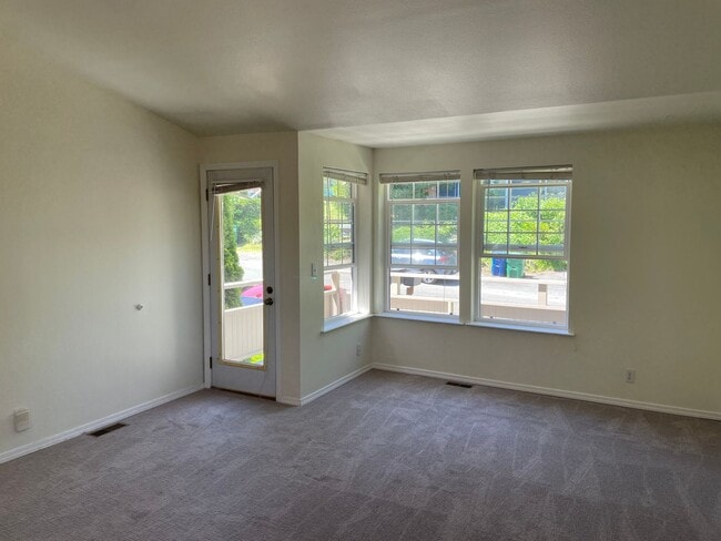 Foto del edificio - 9022 20th Ave NE