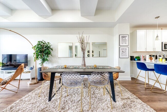 Foto del edificio - 150S S Independence Mall W