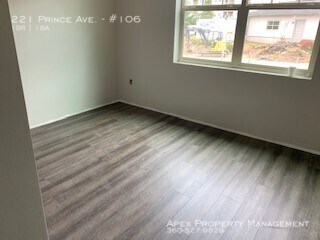 Building Photo - NORTH BELLINGHAM - Prince Avenue Apartments
