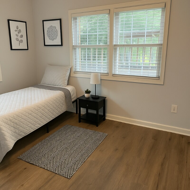 Foto principal - 2996 1st Ave SW