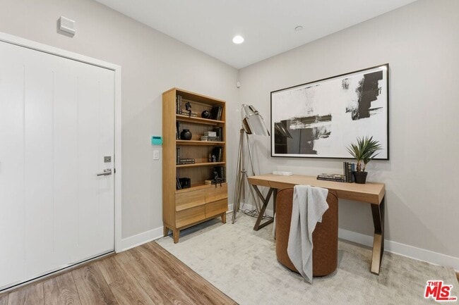 Foto del edificio - 2753 Waverly Dr