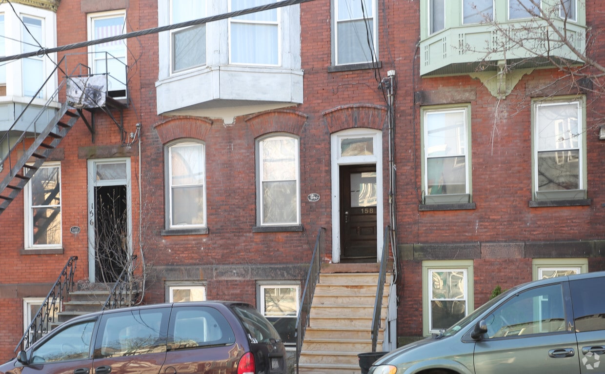 158 Lark St, Albany, NY 12210 Apartments in Albany, NY