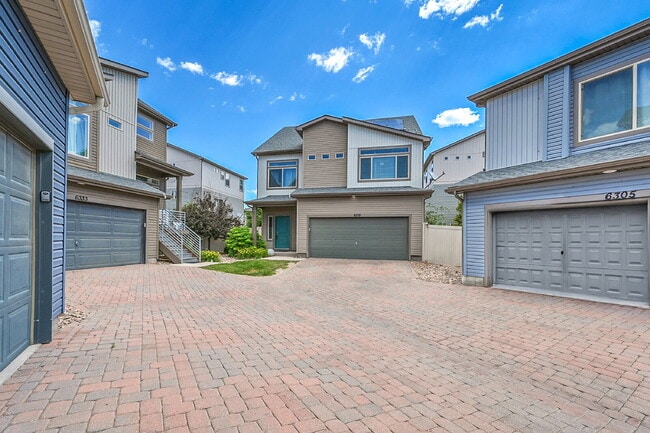 $2,550.00, 3 bed, 2.5 bath located in Colo... - $2,550.00, 3 bed, 2.5 bath located in Colo... Apartment