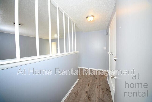 Foto del edificio - 4716 S Fulton Pl