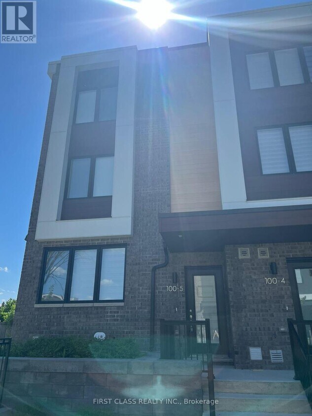 5100 STANLEY GREEN Blvd, Toronto W05, ON M3K 0C8 House for Rent in