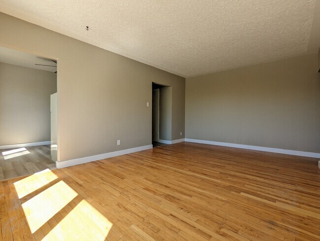 Building Photo - Heritage Trail Apartments 3