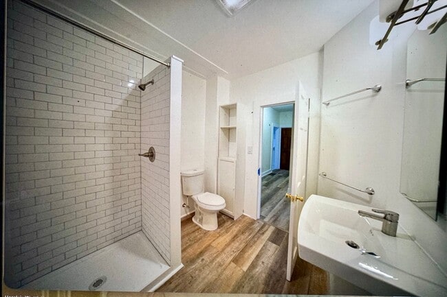 Photo - 23 Union Ave Apartment