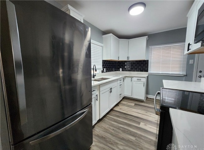 Building Photo - 1453 Kingsley Ave