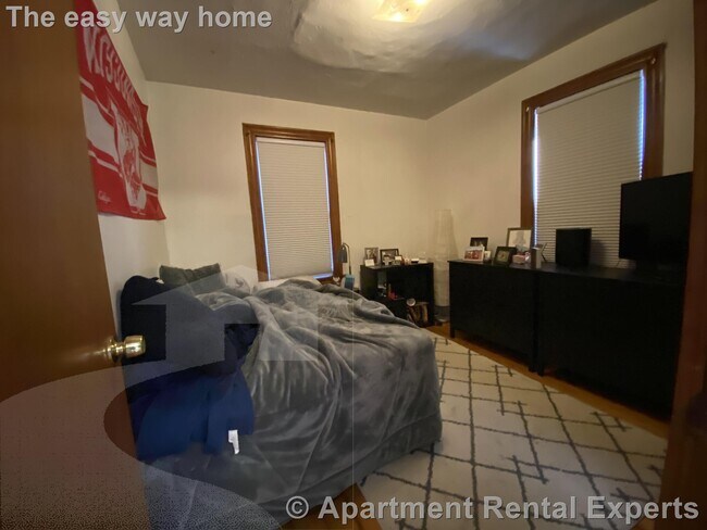 Foto del edificio - 42 Jay St