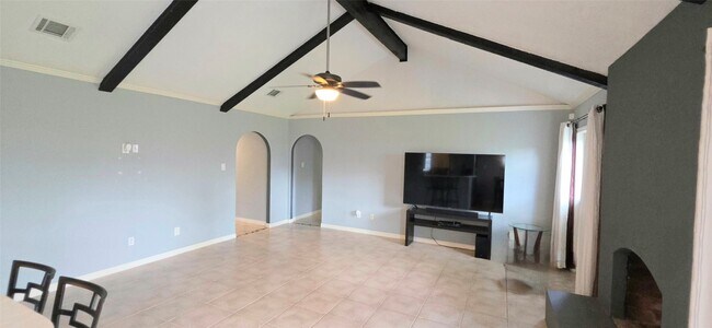 Building Photo - 13882 Foxford Way