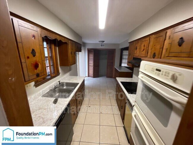 Foto del edificio - 2509 Jenwood St