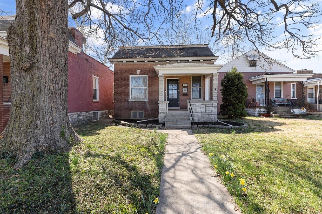 Foto principal - 6204 Clayton Ave