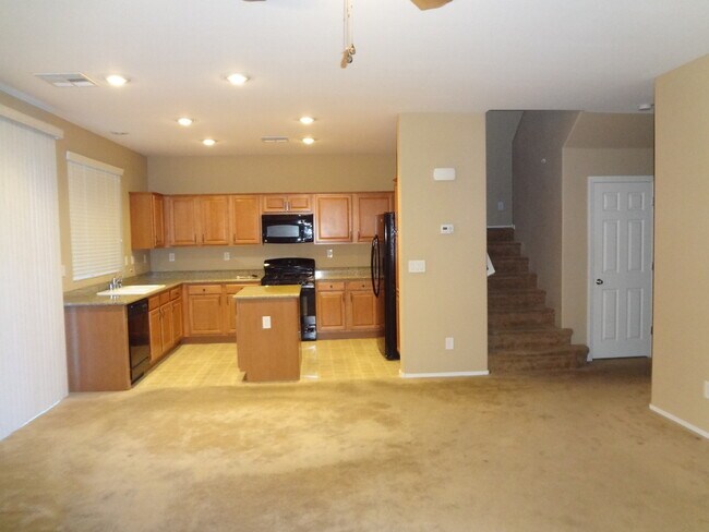 Building Photo - BEAUTIFUL 2,022 SQ. FT. HOME HAS 4 BEDROOM...