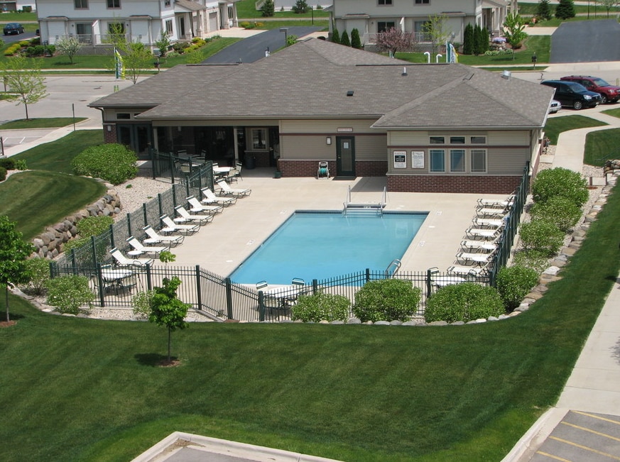 Primary Photo - 302 Prairie Heights Dr
