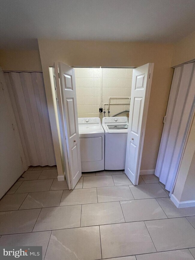 1925 Arwell Ct Severn MD 21144 Townhome Rentals in Severn MD 1925 Arwell Ct Severn MD 21144 Townhome Rentals in Severn MD