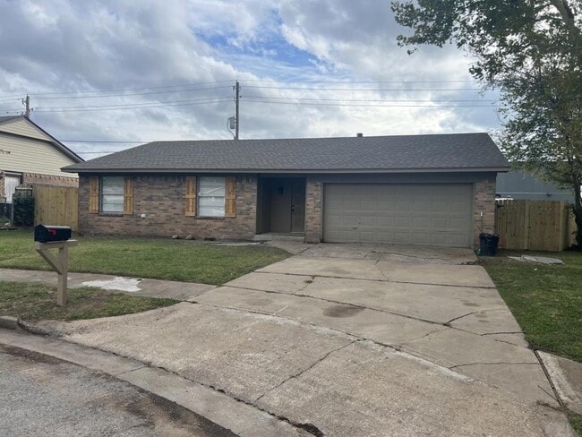 Building Photo - 14106 E 19th Pl S