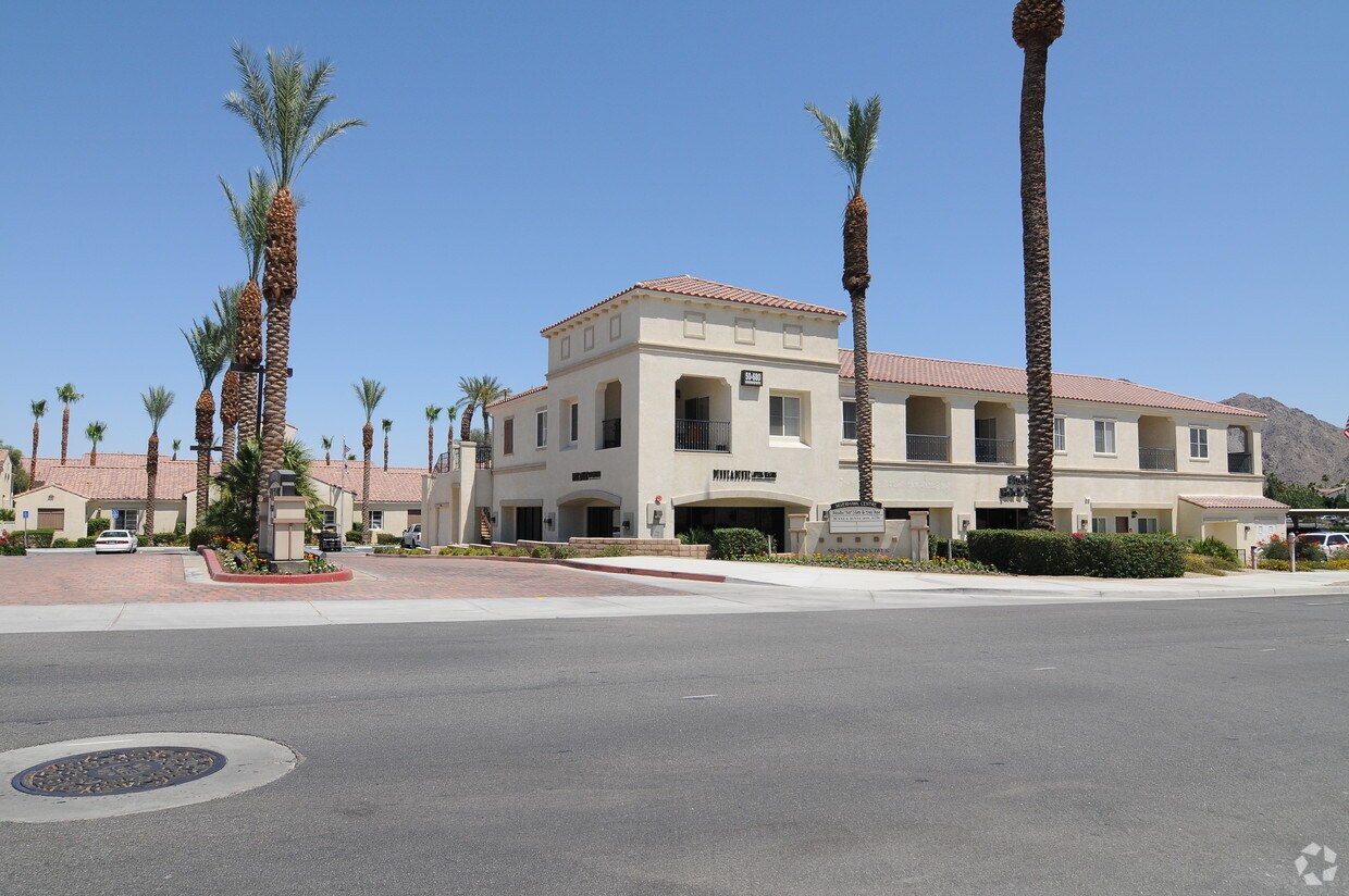 Primary Photo - Bldg G