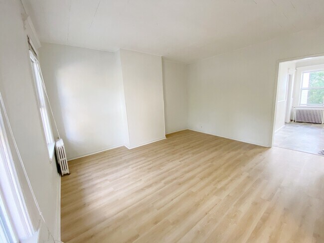 Living room - brand new floors - 87 Terrace Ave