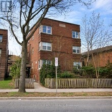 Building Photo - 1024 King St E