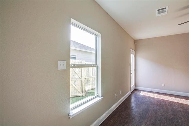 Building Photo - 493 Canvas Ct