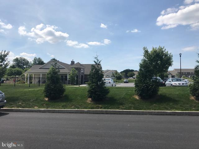 Foto del edificio - 608 Keswick Ct
