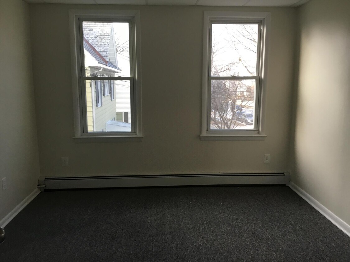Primary Photo - 260 Hoboken Rd