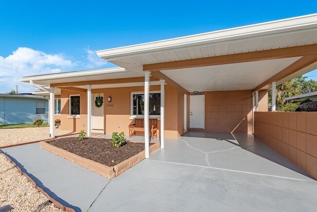 Foto del edificio - 2480 Del Rio Way