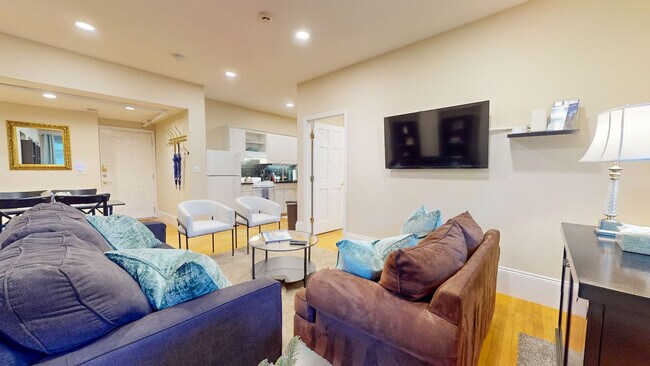 Foto del edificio - 290 Beacon St