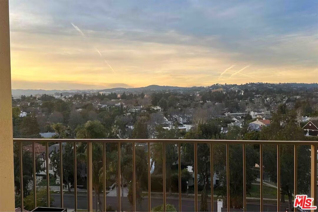 Primary Photo - 10433 Wilshire Blvd