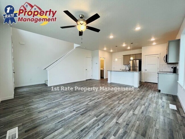 Building Photo - 4751 W Santa Fe Ln