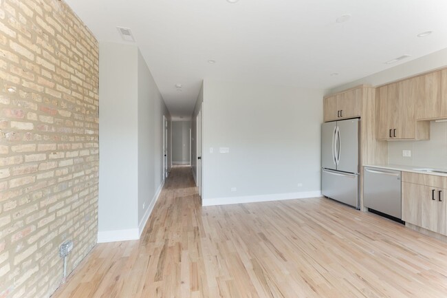 Foto del edificio - 2537 N Campbell Ave
