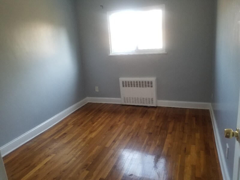 Foto principal - 4050 Harper Ave