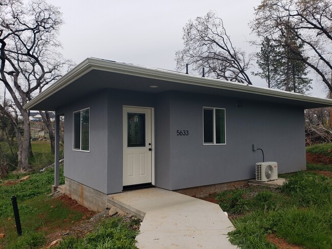 front - 5623 Wilson Ln