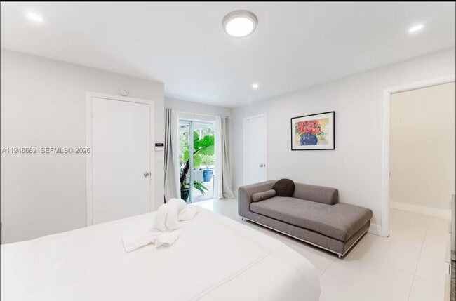 Foto del edificio - 4017 Monroe St