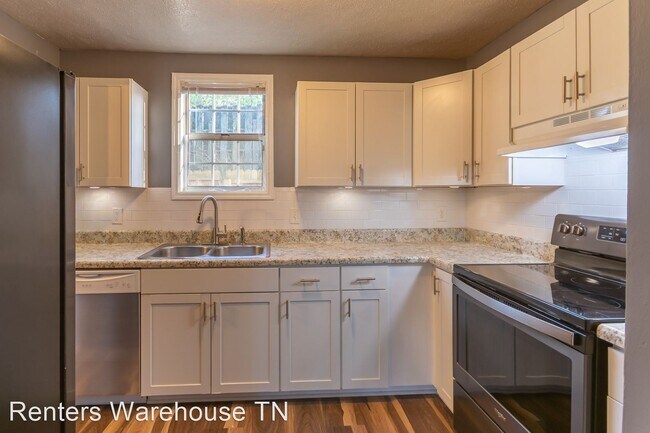 Building Photo - 2 br, 1.5 bath House - 1312 Massman Drive