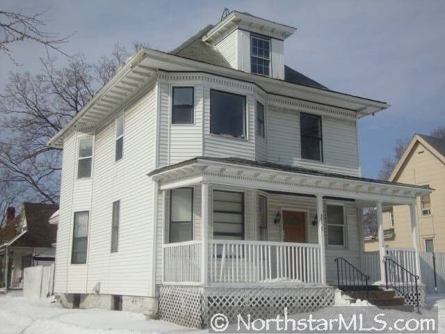 Foto del edificio - $1850 3 bedroom 2 bathroom single family h...